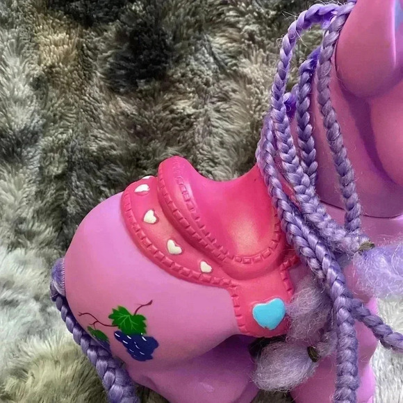 Vintage Little Pony Large Sized Purple W/ pink saddle 12" - Picture 8 of 16